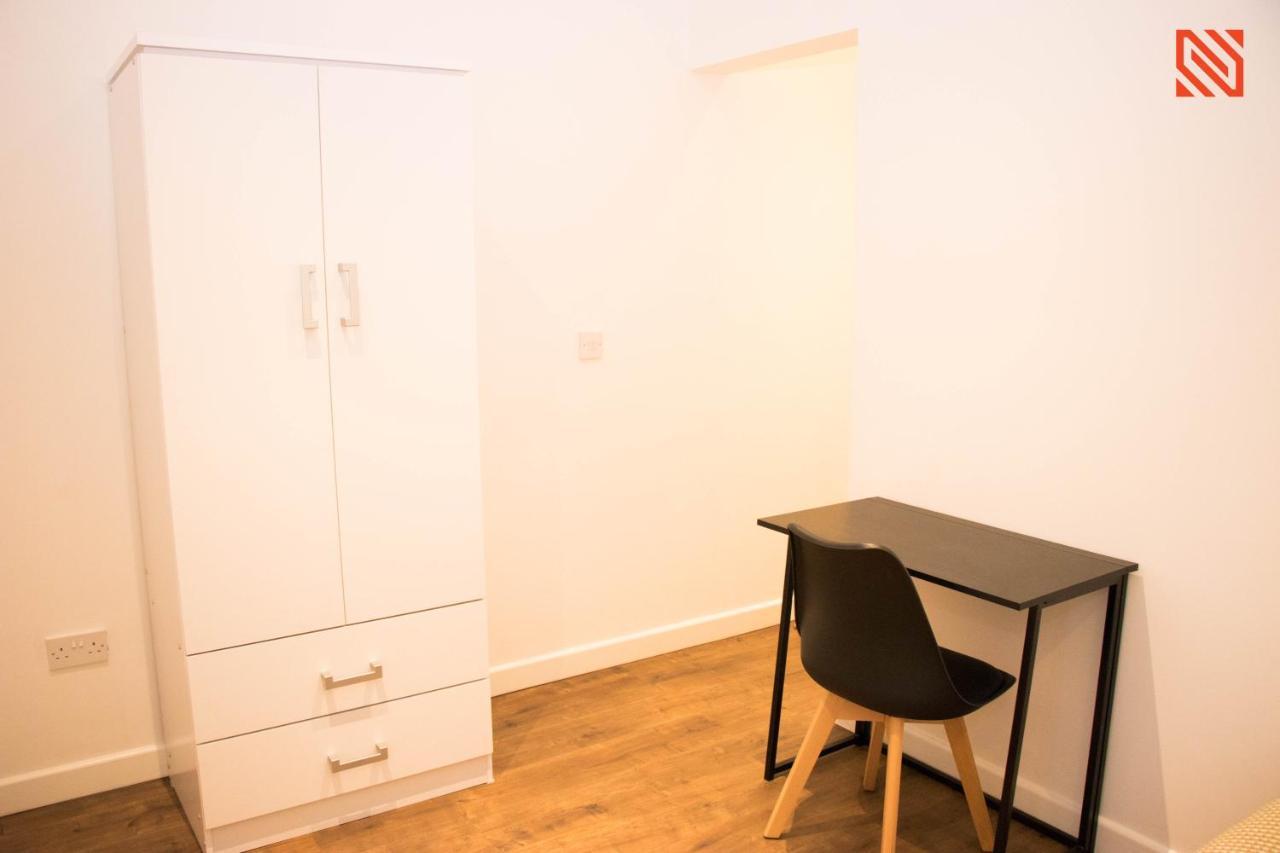 Modern Newgate Apartments - Convenient Location, Close To All Local Amenities Stoke-on-Trent 外观 照片
