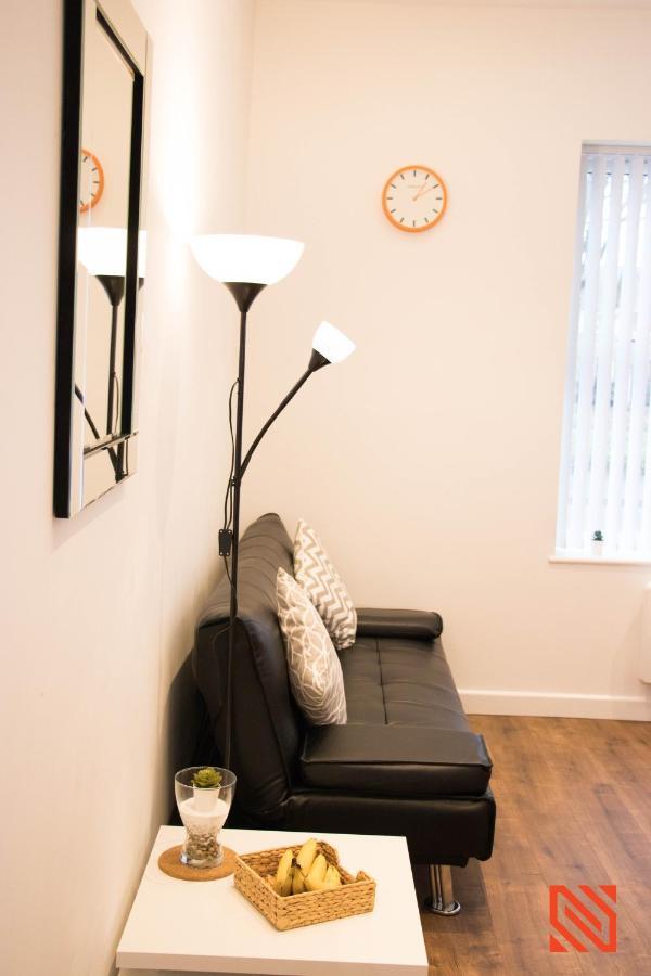 Modern Newgate Apartments - Convenient Location, Close To All Local Amenities Stoke-on-Trent 外观 照片