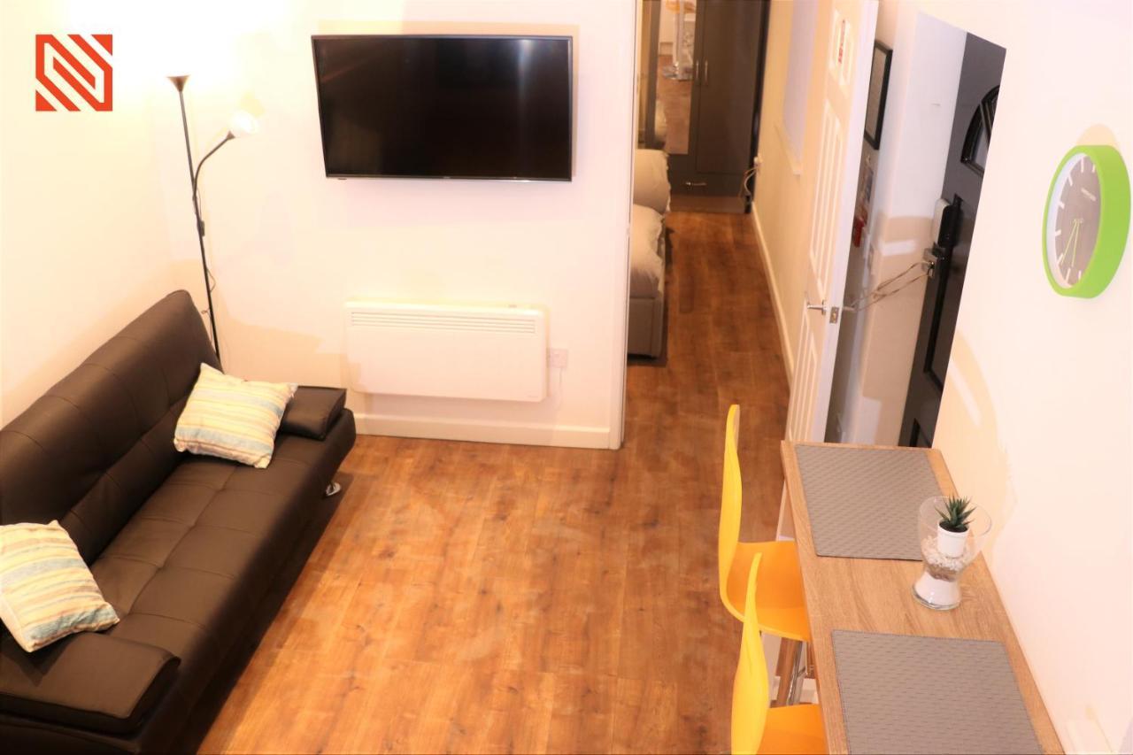 Modern Newgate Apartments - Convenient Location, Close To All Local Amenities Stoke-on-Trent 外观 照片